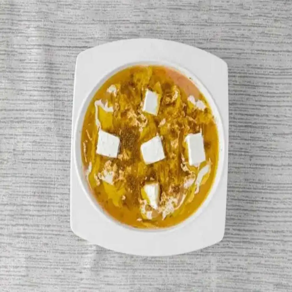 Foul With White Cheese
